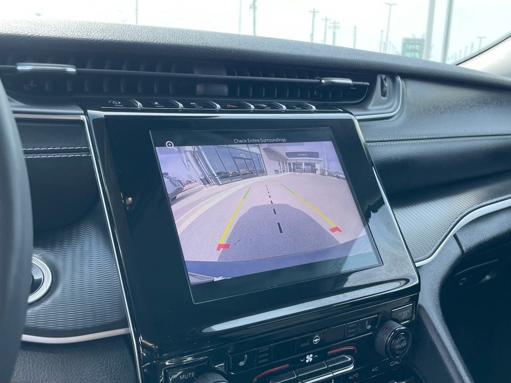 2023 Jeep Grand Cherokee L Laredo - POWER LIFTGATE / WIRELESS CHARGING PAD