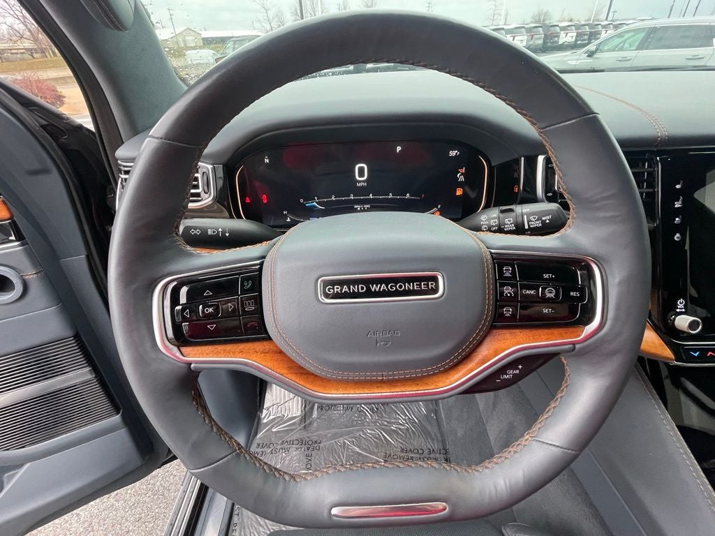 2022 Jeep Grand Wagoneer Series II - PANORAMIC SUNROOF / VENTILATED SEATS