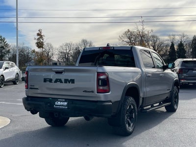 2019 RAM 1500 Rebel - RED INTERIOR ACCENTS / LEATHER BUCKET SEATS