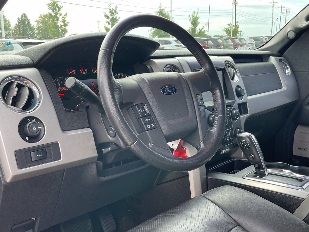 2013 Ford F-150 FX4 - WELL MAINTAINED / REMOTE START