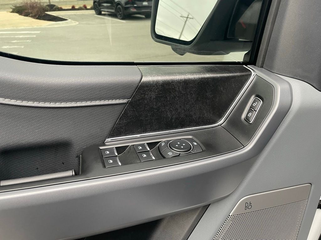 2025 Ford F-150 Lightning Flash - BLUECRUISE / PRO POWER ONBOARD