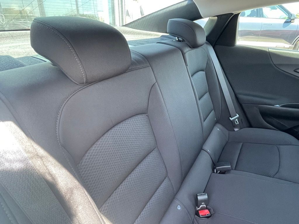 2023 Chevrolet Malibu LS 1FL - APPLE CARPLAY / KEYLESS START