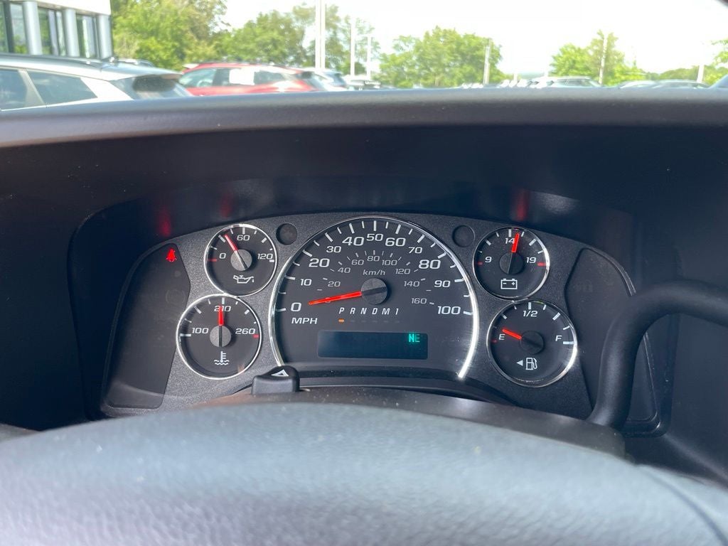 2024 Chevrolet Express 3500 LS Passenger