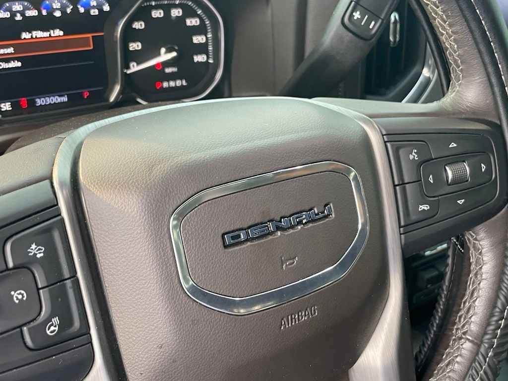 2022 GMC Sierra 2500HD Denali - 8" LIFT/ SUNDOWN AUDIO / CUSTOM HITCH