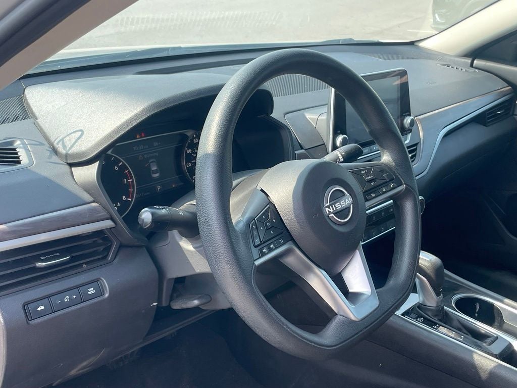 2024 Nissan Altima 2.5 SV - BLIND SPOT ASSIST / APPLE CARPLAY