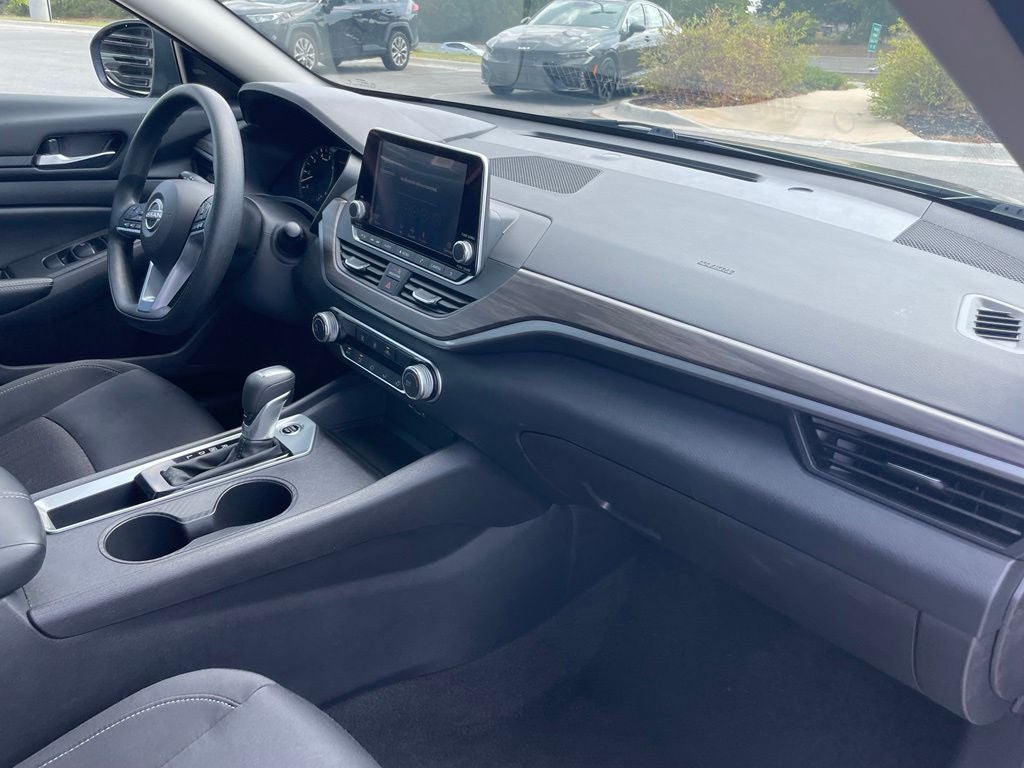 2025 Nissan Altima 2.5 SV - BLIND SPOT WARNING / KEYLESS ENTRY