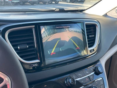 2024 Chrysler Pacifica Touring L - POWER LIFTGATE / DRIVER SEAT MEMORY