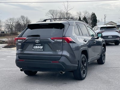 2022 Toyota RAV4 XLE