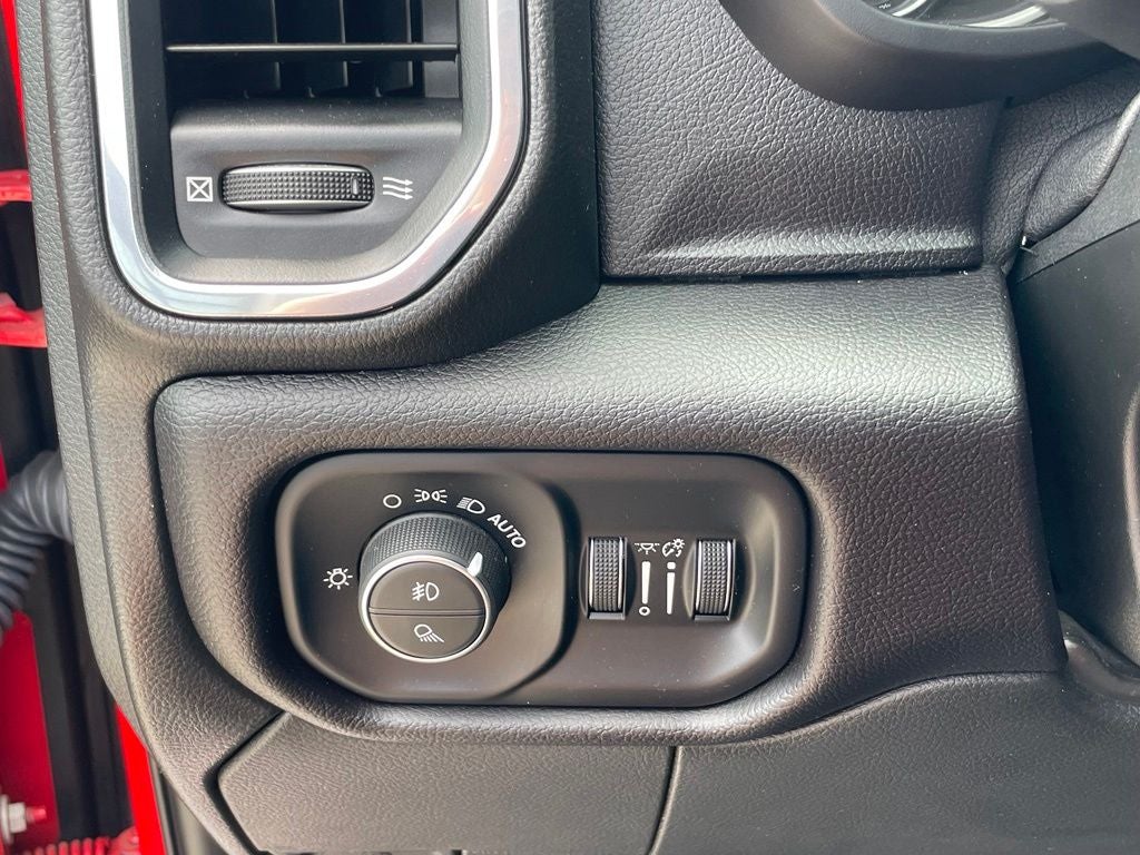 2022 RAM 3500 Laramie - CLEAN CARFAX / CUMMINS DEISEL
