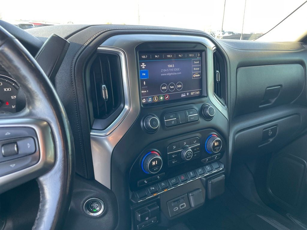 2019 Chevrolet Silverado 1500 LT - ONE OWNER / CLEAN CARFAX