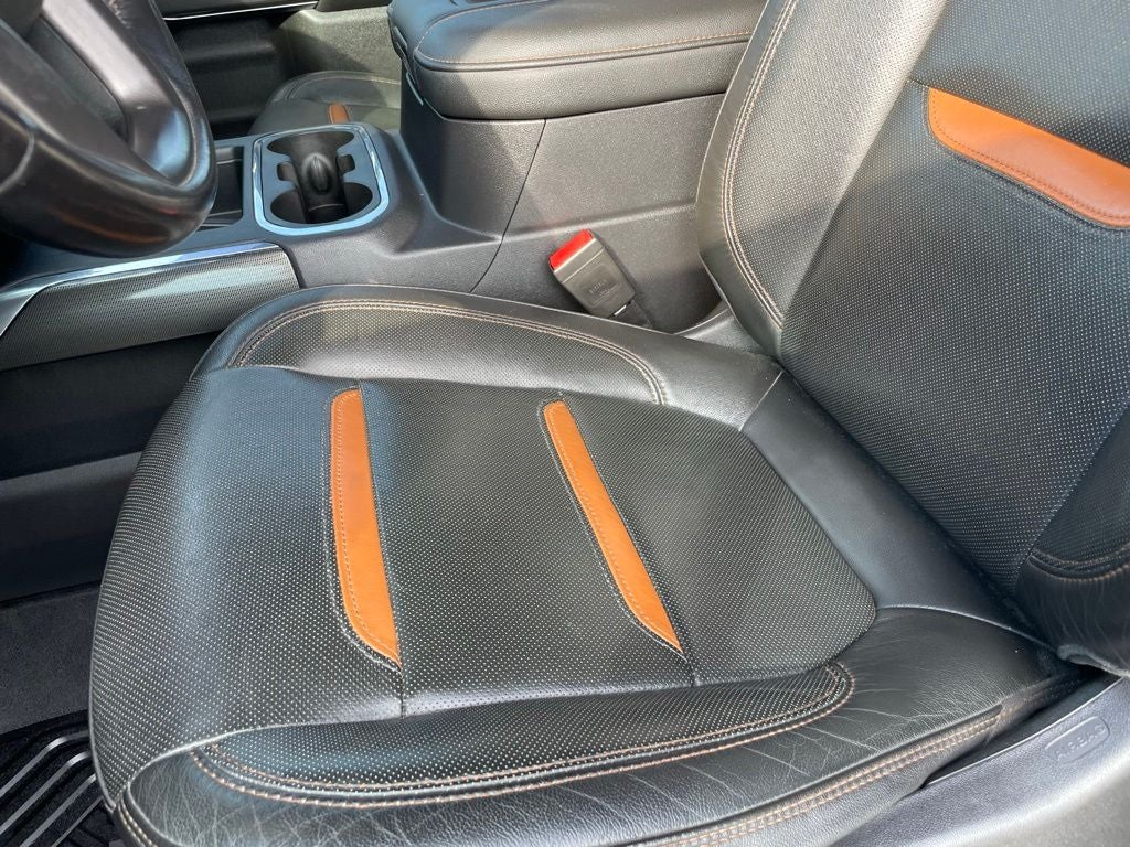 2020 GMC Sierra 1500 AT4 - VENTILATED SEATS / BOSE SOUND SYSTEM