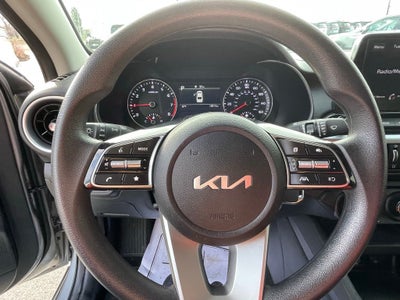 2024 Kia Forte LXS - KIA CERTIFIED / BLIND SPOT MONITOR