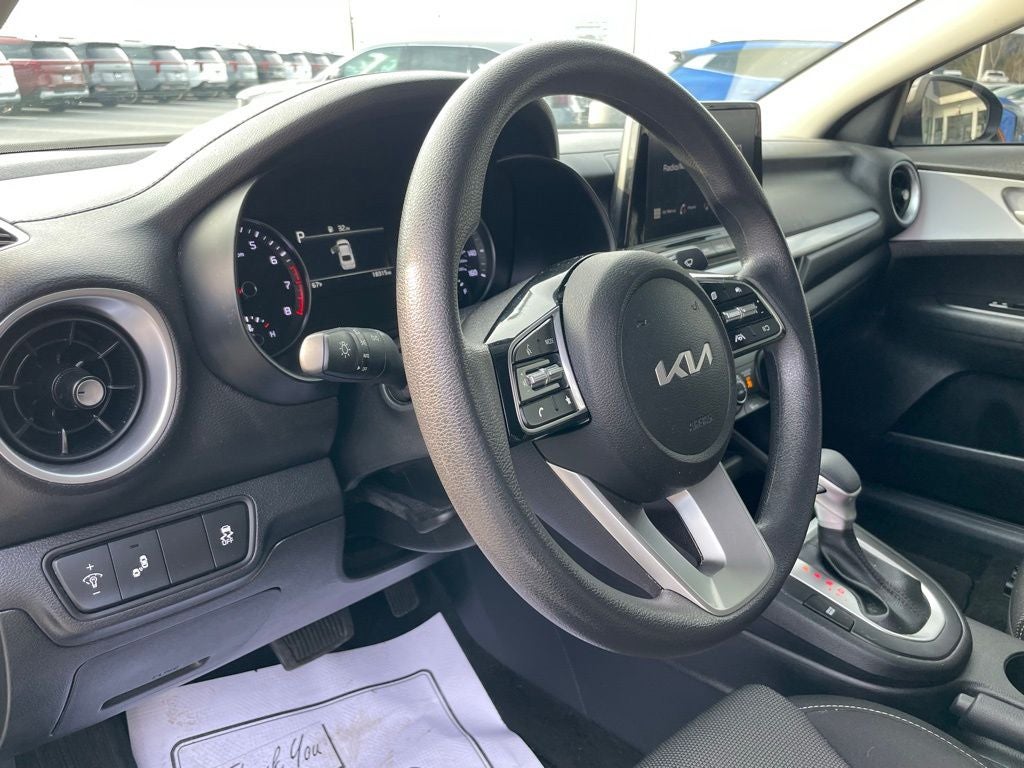2024 Kia Forte LXS - KIA CERTIFIED / BLIND SPOT MONITOR