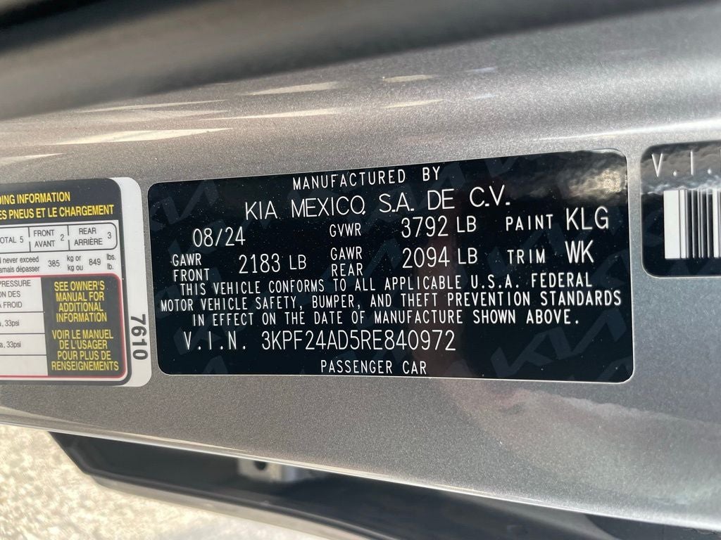 2024 Kia Forte LXS - KIA CERTIFIED / BLIND SPOT ASSIST