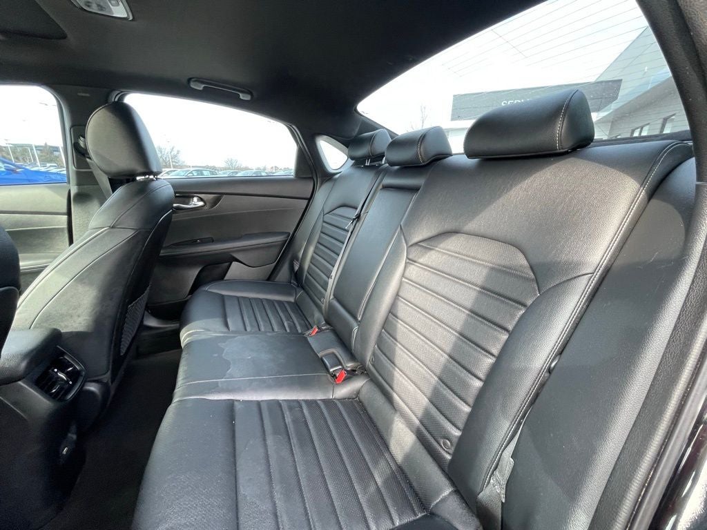 2024 Kia Forte GT-Line - KIA CERTIFIED / SUNROOF