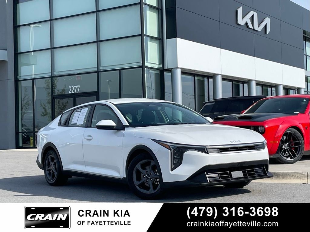 2025 Kia K4 LXS - KIA CERTIFIED / BLIND SPOT MONITOR