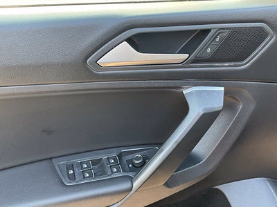 2021 Volkswagen Tiguan 2.0T SE - AWD / EXTERIOR PARKING CAMERA