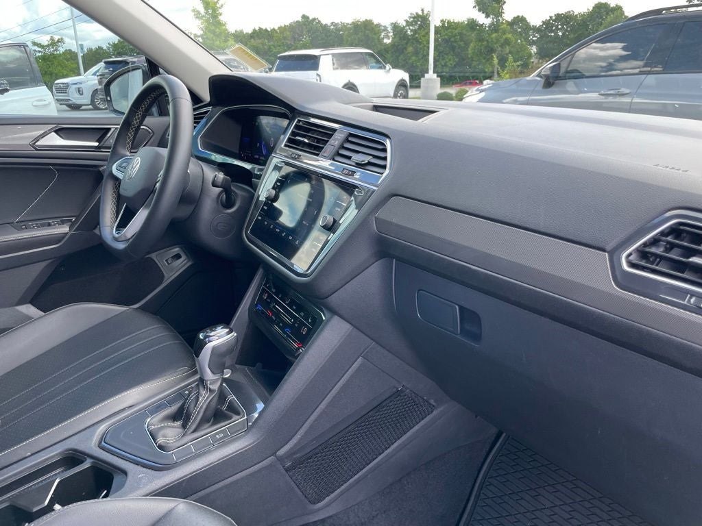 2024 Volkswagen Tiguan 2.0T SE - POWER LIFTGATE / APPLE CARPLAY