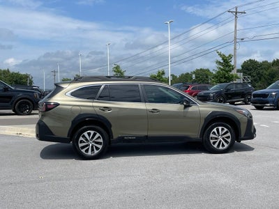 2025 Subaru Outback Premium
