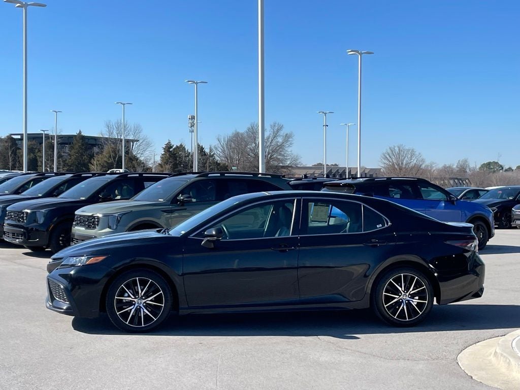 2024 Toyota Camry SE - SOFTEX TRIMMED SEATS / PADDLE SHIFTERS