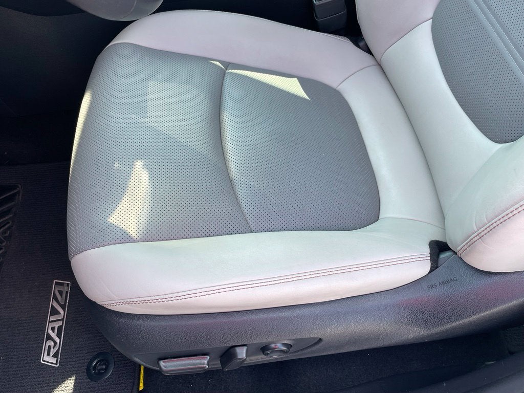 2020 Toyota RAV4 Hybrid Limited - 1 OWNER / POWER MOONROOF