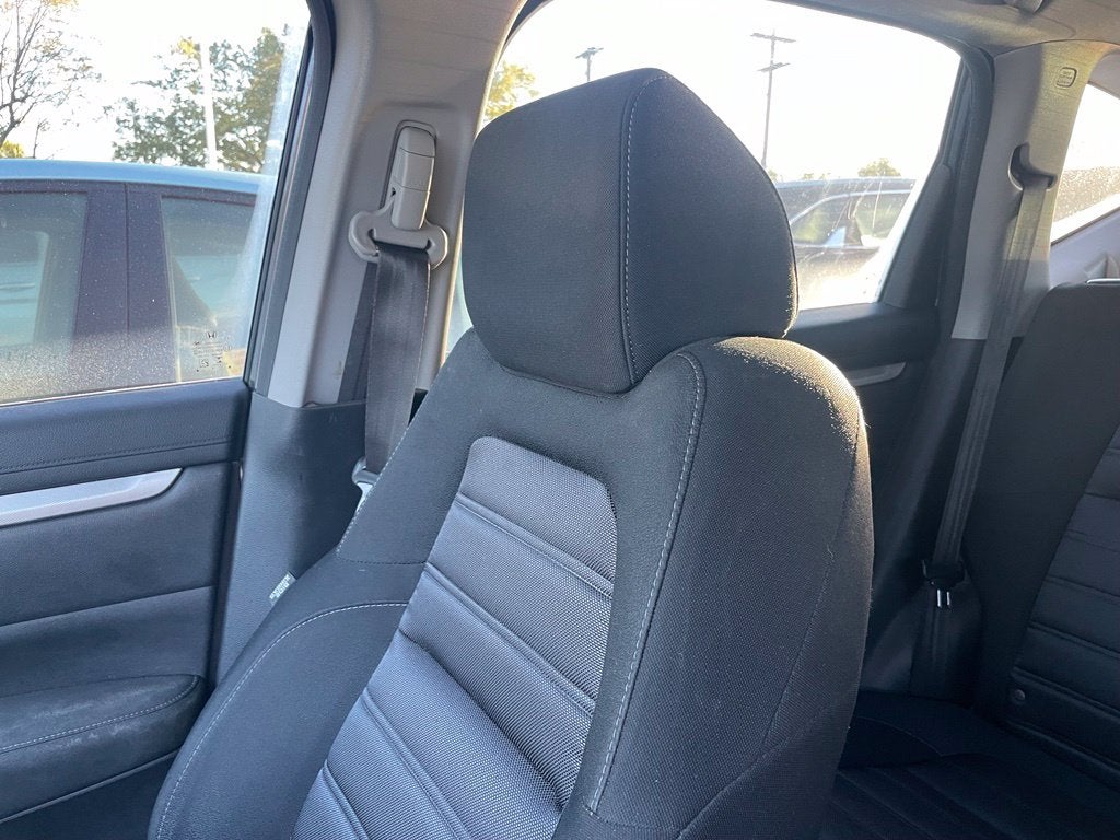 2019 Honda CR-V LX - 32 MPG / KEYLESS ENTRY