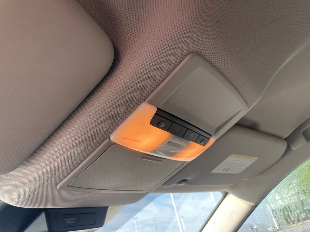 2021 Nissan Rogue S - 35 MPG / APPLE CARPLAY