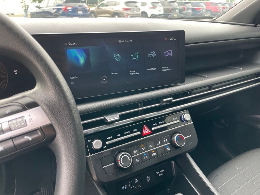 2025 Hyundai SANTA CRUZ SE - 30 MPG / APPLE CARPLAY