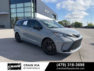 2023 Toyota Sienna XSE - MOONROOF / HANDS FREE SLIDING DOORS