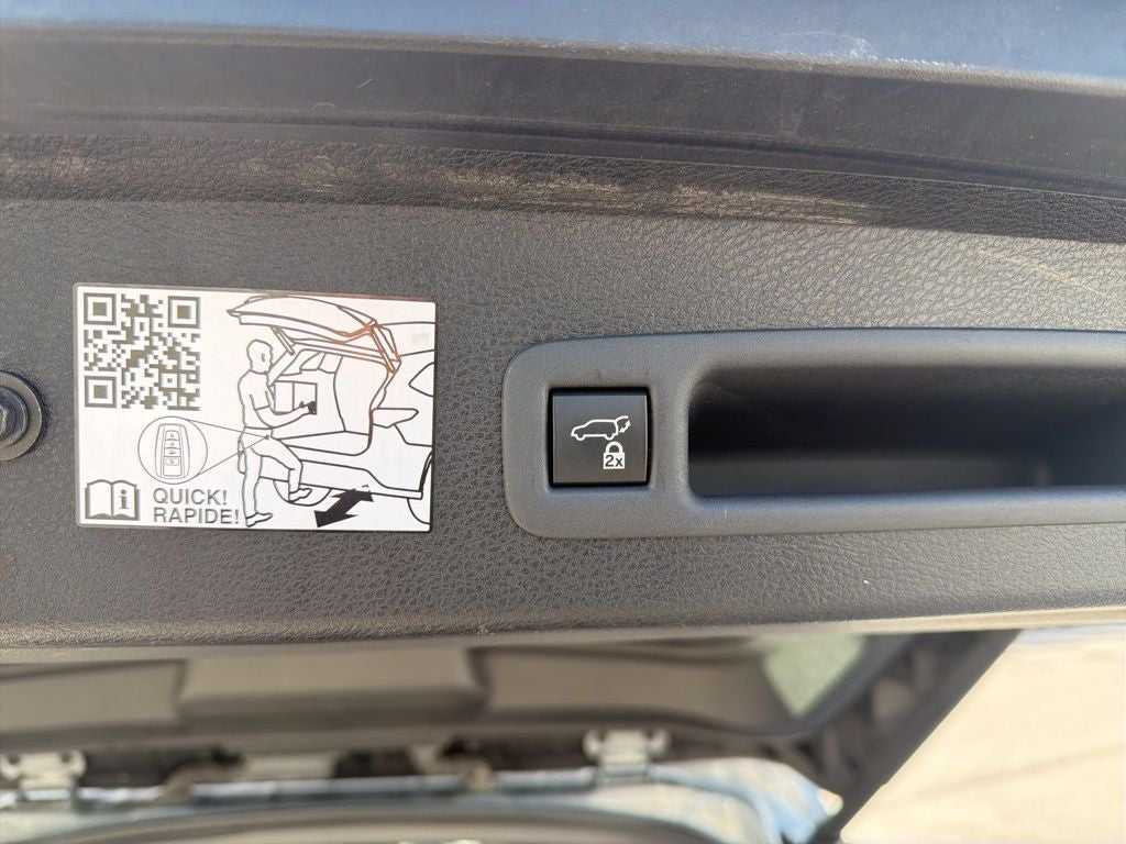 2023 Toyota Sienna XSE - MOONROOF / HANDS FREE SLIDING DOORS