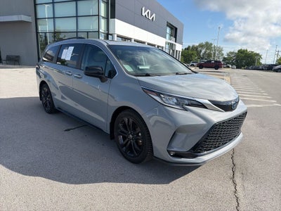2023 Toyota Sienna XSE - MOONROOF / HANDS FREE SLIDING DOORS