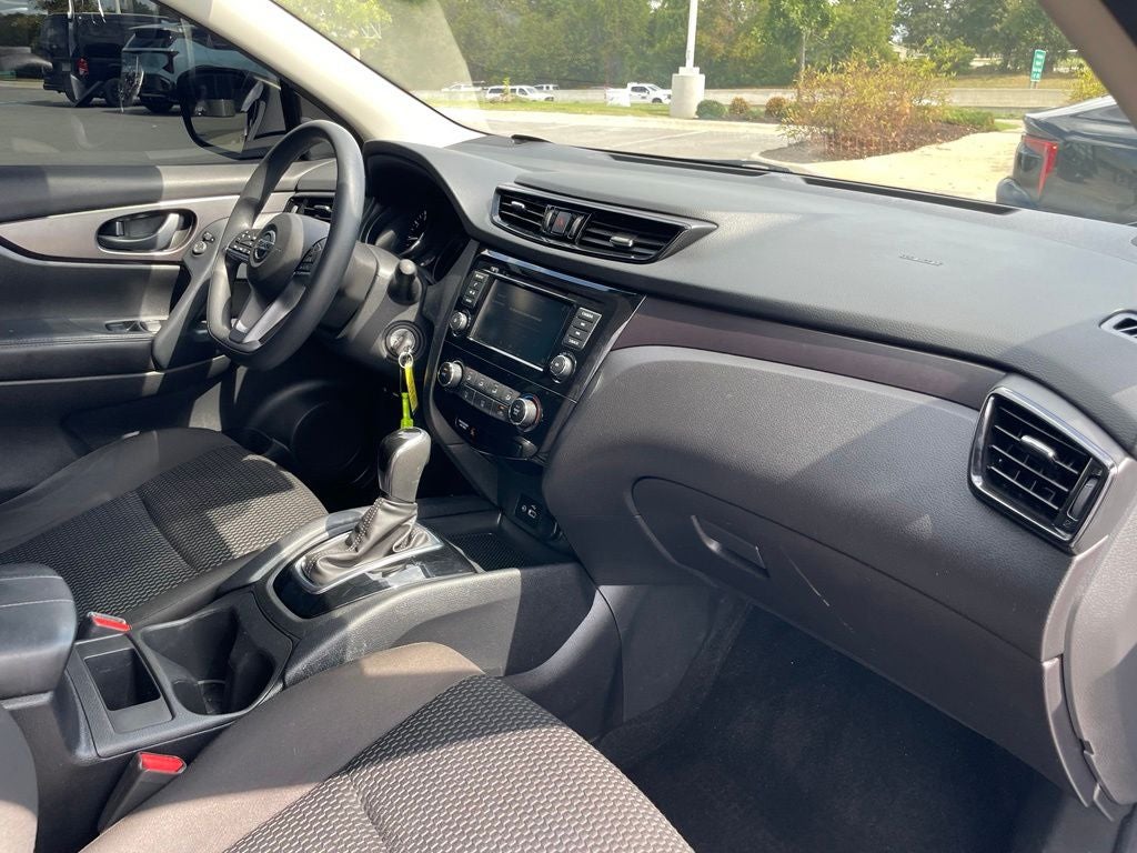 2022 Nissan Rogue Sport S - BLIND SPOT WARNING / AUTOMATIC HEADLIGHTS