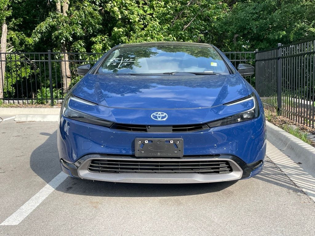 2024 Toyota Prius Limited - 52 MPG / NAVIGATION