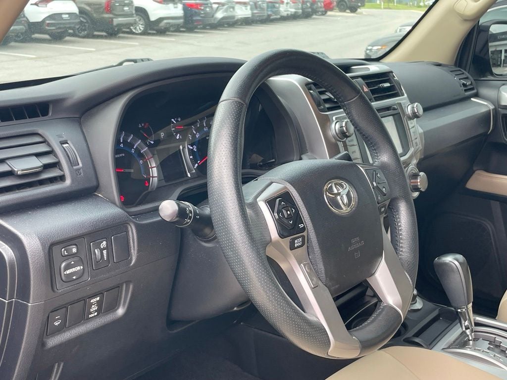 2018 Toyota 4Runner SR5 Premium - 1 OWNER / CLEAN CARFAX