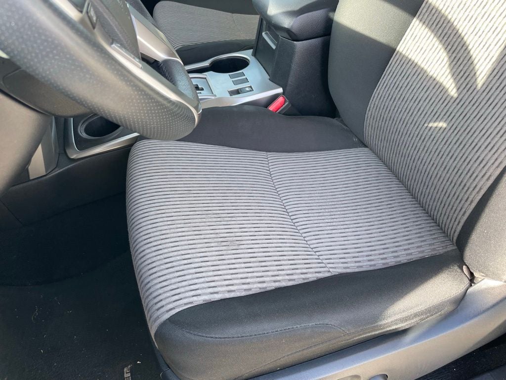 2024 Toyota 4Runner SR5 - TOYOTA SAFETY SENSE / 8-INCH TOUCHSCREEN