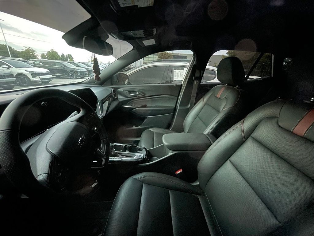 2025 Chevrolet Trax 2RS - BLIND ZONE ALERT / POWER SUNROOF