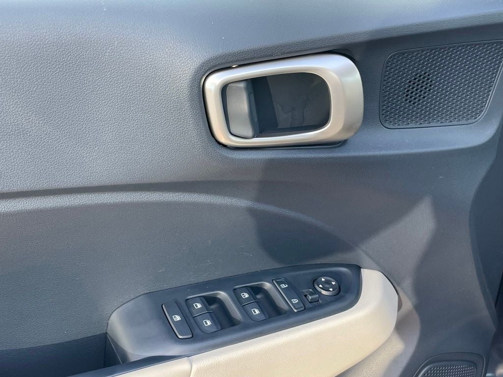 2024 Hyundai VENUE Limited - NAVIGATION / BLUELINK