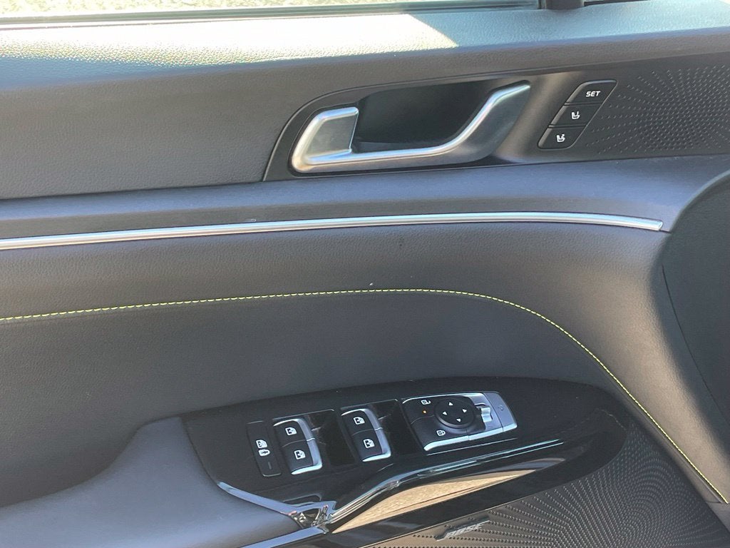2025 Kia K5 GT - KIA CERTIFIED / POWER MOONROOF
