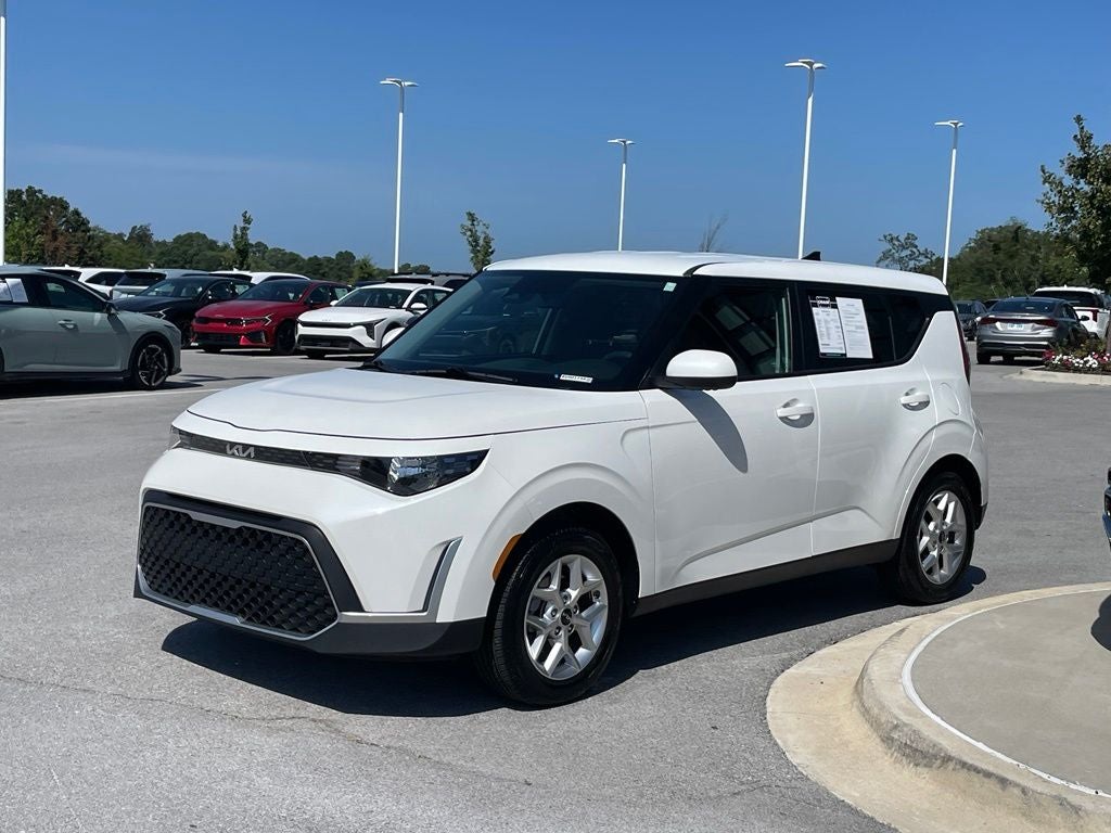 2025 Kia Soul LX - KIA CERTIFIED / APPLE CARPLAY