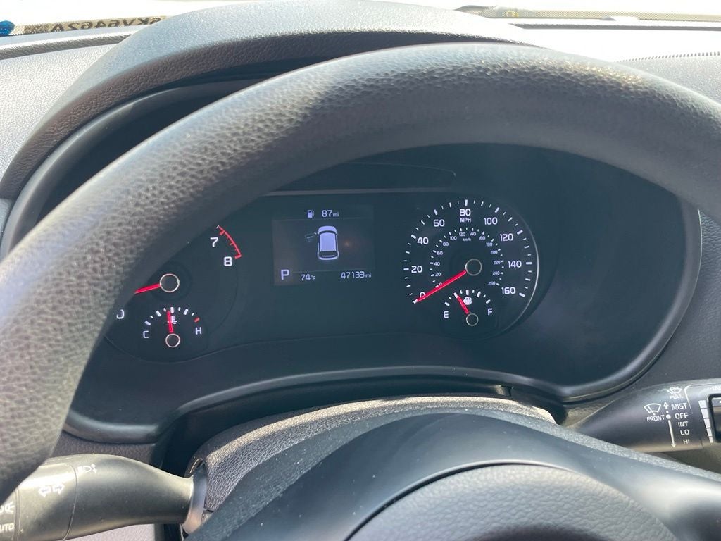 2020 Kia Soul LX - 35 MPG / APPLE CARPLAY