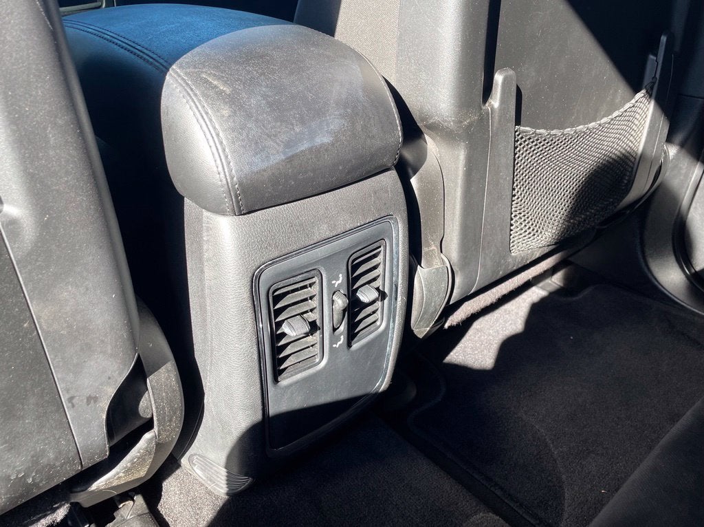 2013 Dodge Durango SXT One Owner, Clean CarFax, Third Row Seat