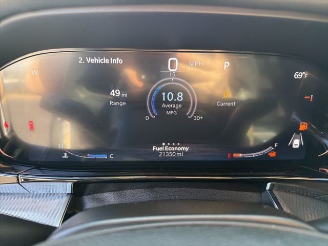 2023 Jeep Grand Wagoneer Base