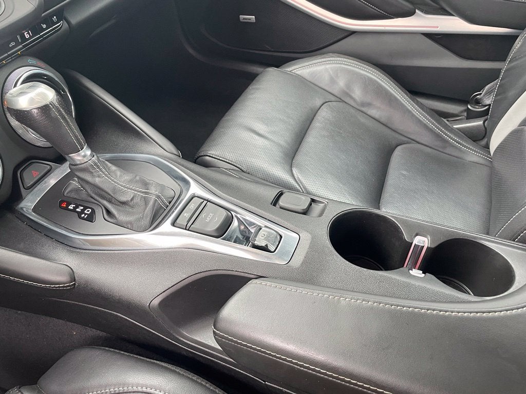2018 Chevrolet Camaro 2LT RS Pkg, Leather, 20" Wheels