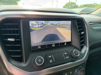 2022 GMC Acadia AT4