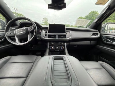 2023 GMC Yukon SLT
