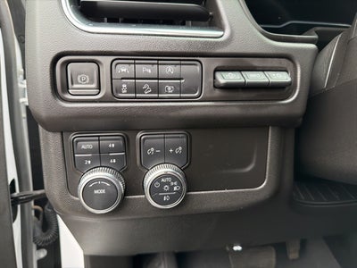 2023 GMC Yukon XL AT4