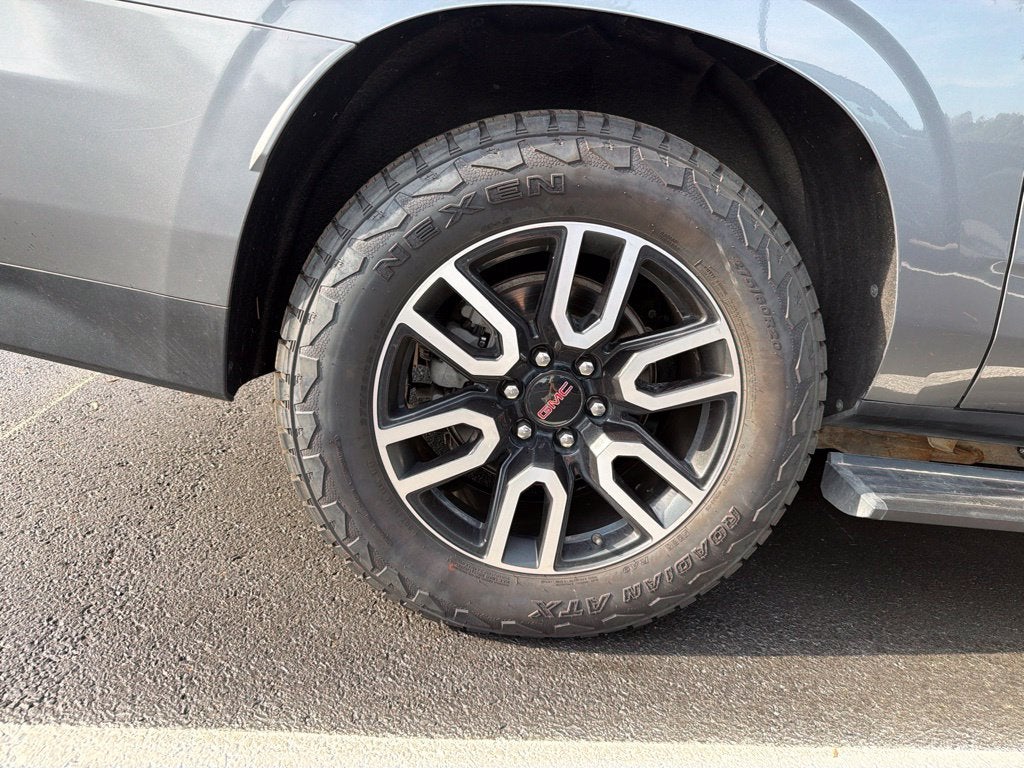 2021 GMC Yukon XL AT4 Pano Roof, Bucket Seats, Power Boards, DVD's