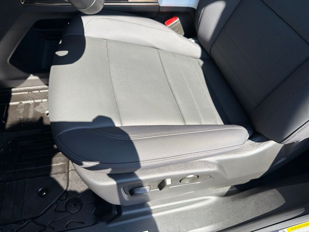 2025 GMC Hummer EV SUV 3X Low Miles, Clean CarFax