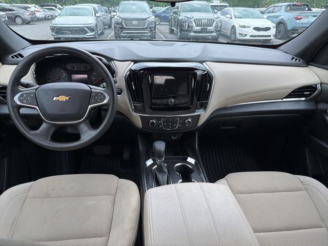 2023 Chevrolet Traverse LS