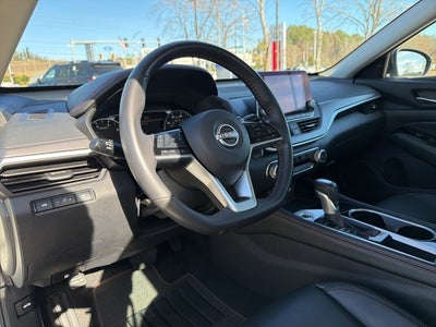 2025 Nissan Altima 2.5 SR